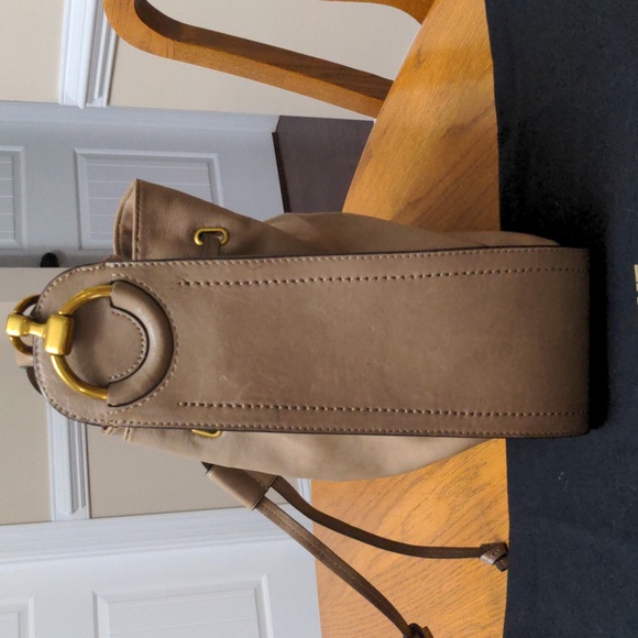 NWT Frye Leather Hobo Drawstring Brass Hardware Tan - Picture 3 of 7